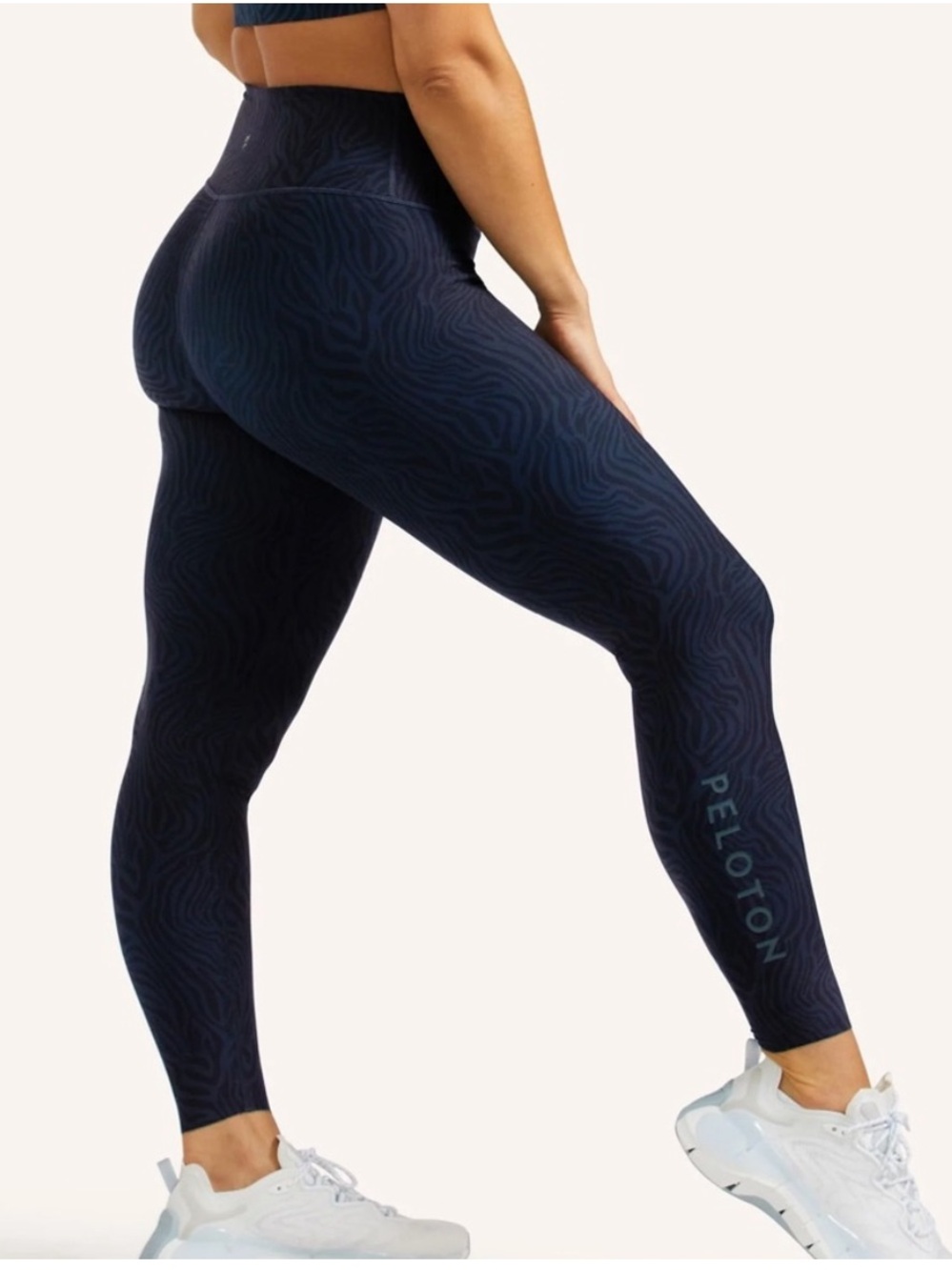 Peloton Cadent High-Rise Reversible Printed Legging (size M) - Picture 3 of 14